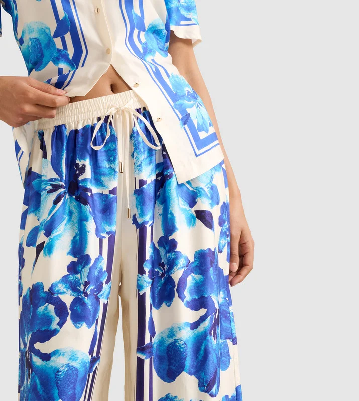 forever new  SABINA Printed Satin Wide Leg Pants for Women | Best Price UAE